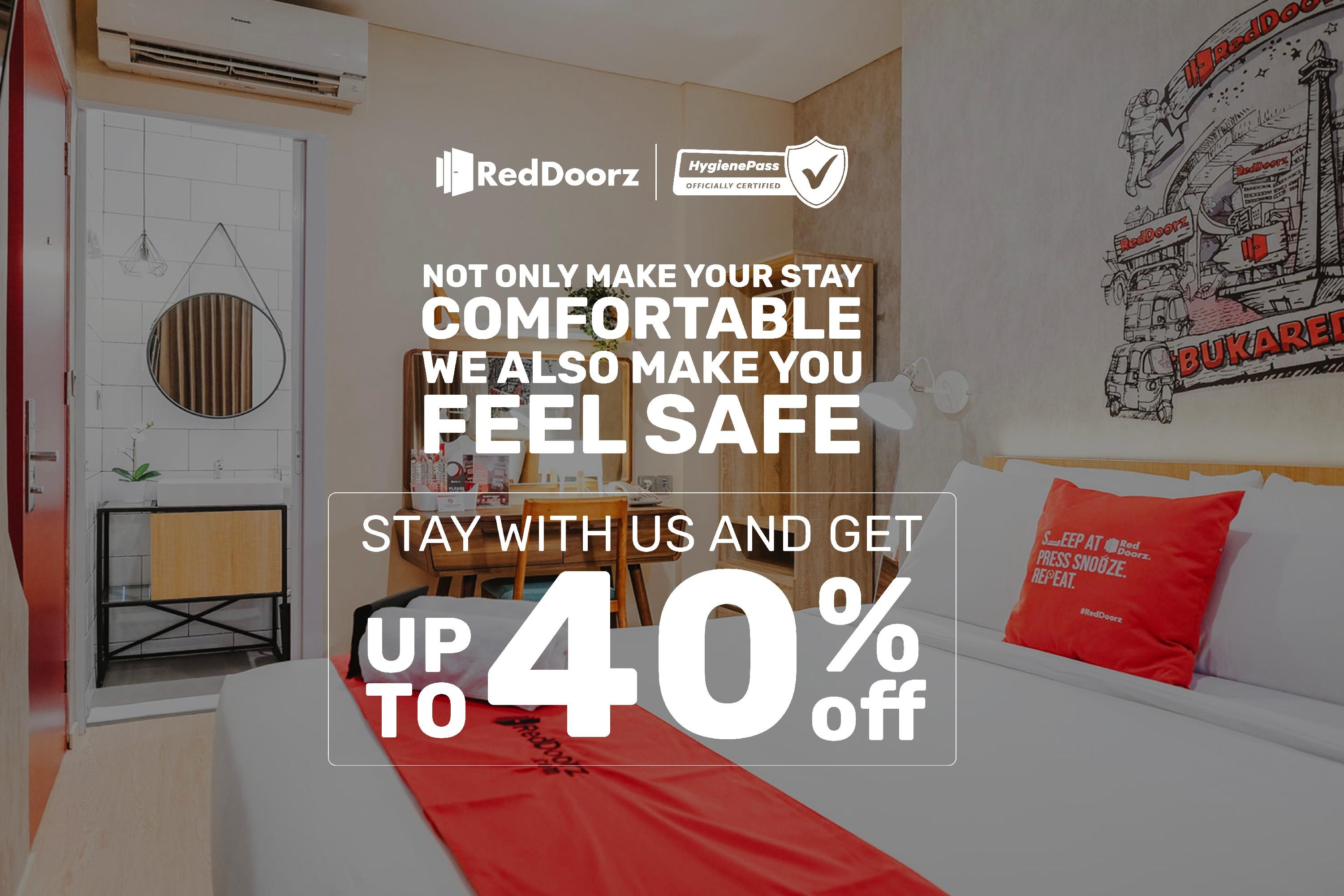 Reddoorz Plus Near Plaza Blok M Джакарта Экстерьер фото